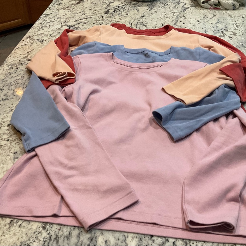 Uniqlo Women's Long Sleeve Tops - Pink, Blue, Red, Peach